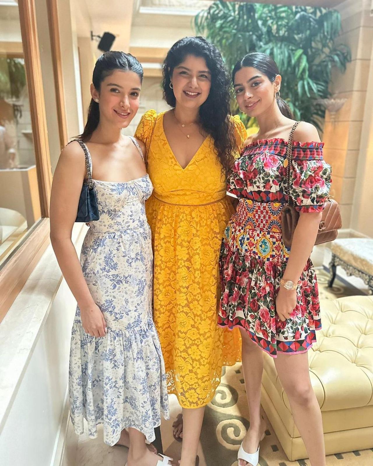 Janhvi Kapoor, who was missing from the party, took to the comment section and wrote, 