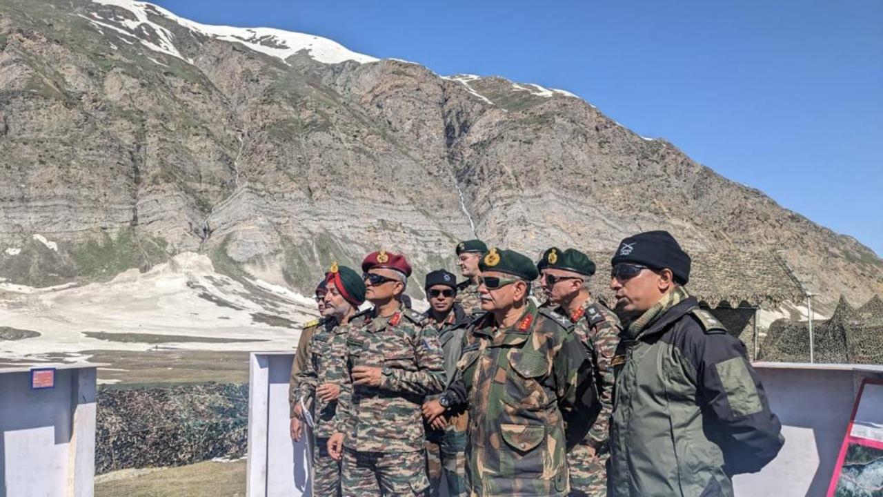 The PRO statement added that he was also shown the arrangements made by Border Roads Organisation, Indian Air Force and teams from high-altitude warfare school. According to the army officials, the road stretch to the holy cave shrine is almost clear for the induction of pilgrims.
