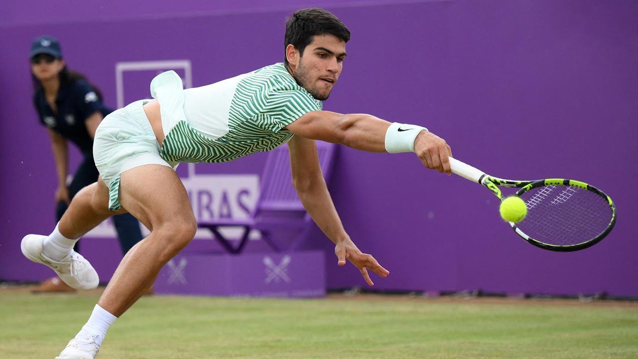 Queen's Club C'ships: Alcaraz reaches quarters with win over Rinderknech