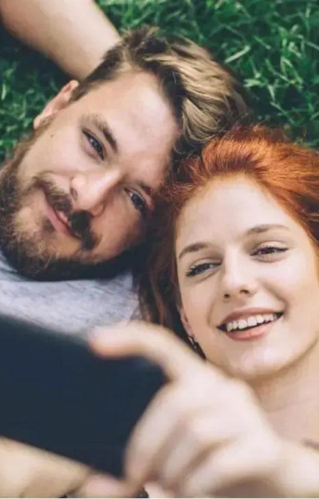 Tips to manage age-gap in relationships