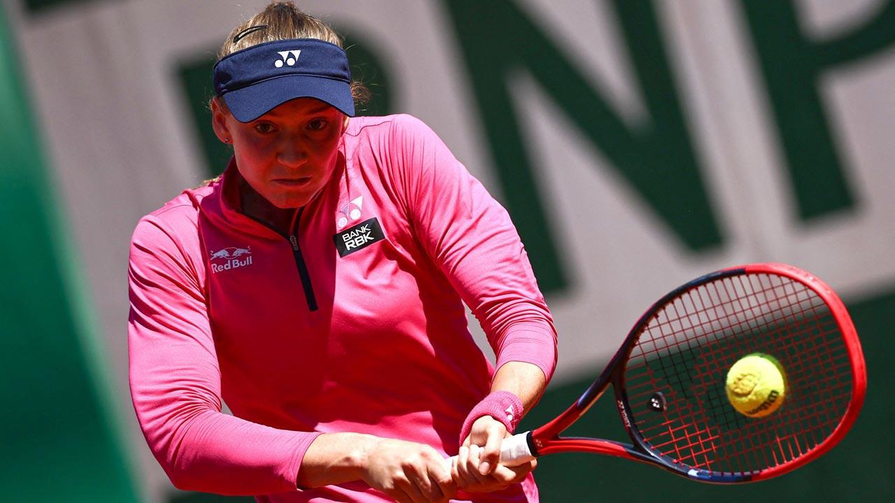 French Open: Rybakina progresses to R3, defeats Noskova in second round