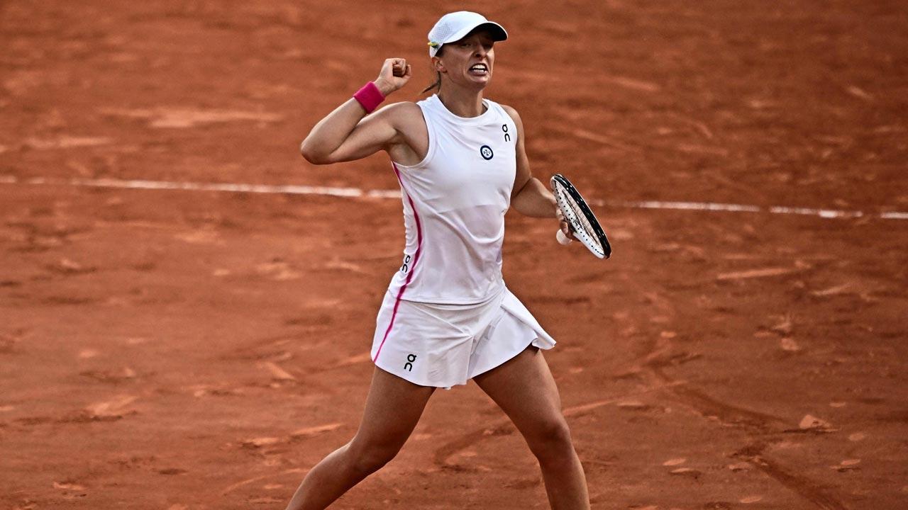 French Open: Iga Swiatek downs Beatriz Haddad Maia to book spot in final