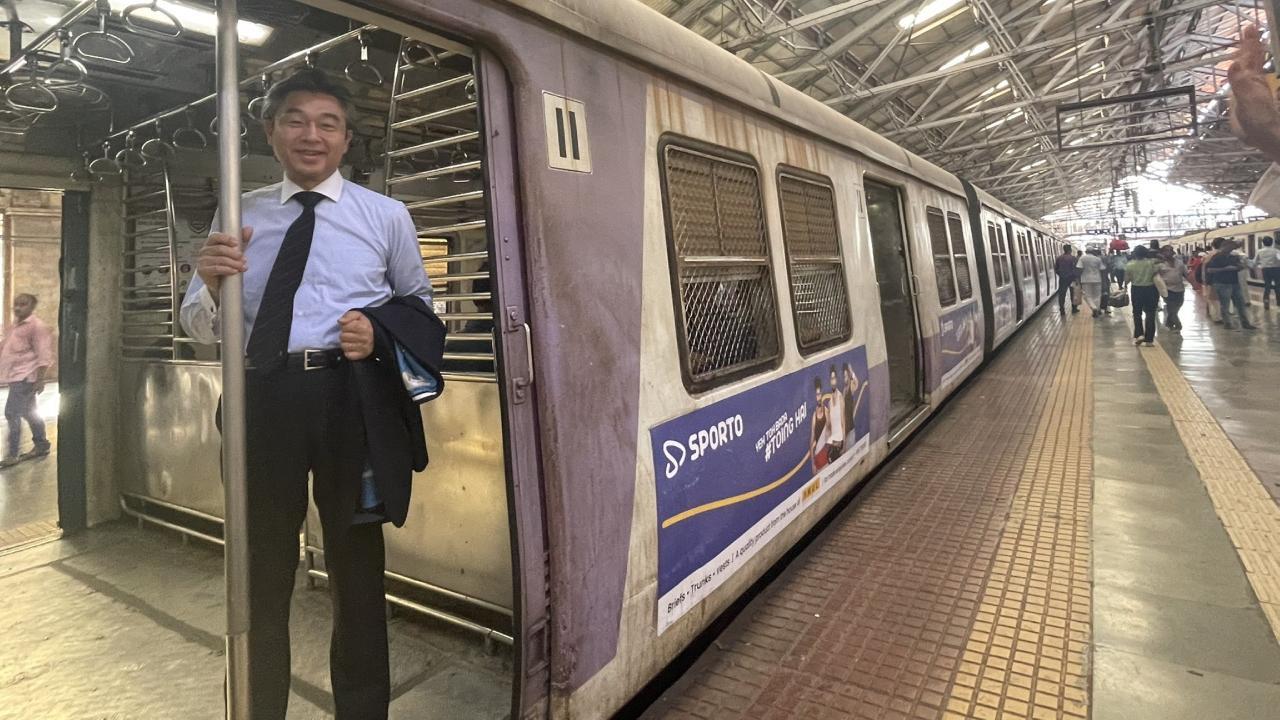 Japanese ambassador Hiroshi Suzuki takes ride in Mumbai local, explores markets