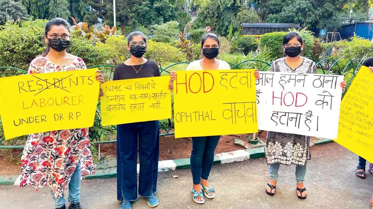 IN PHOTOS: Resident doctors at govt-run JJ Hospital go on indefinite strike