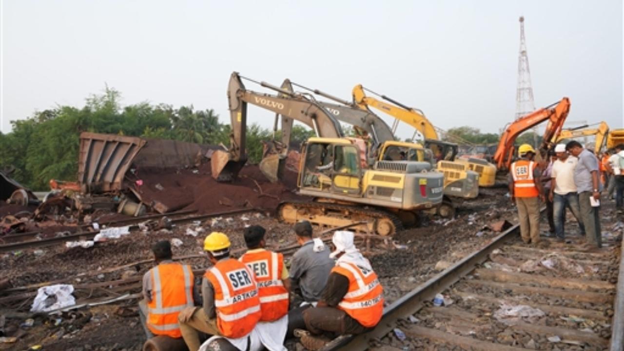 The preliminary report on the tragedy said the three-way accident involved Bengaluru-Howrah Superfast Express, the Coromandel Express and goods train on three separate tracks at Bahanaga Bazar Station in Balasore district. As many as 17 coaches of these two passenger trains were derailed and severely damaged in the accident on Friday evening