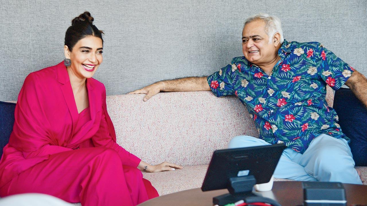 Hansal Mehta directs Karishma Tanna who plays Jagruti Pathak, the show’s protagonist based on former Mumbai-based crime journalist Jigna Vora. Pic/Pradeep Dhivar