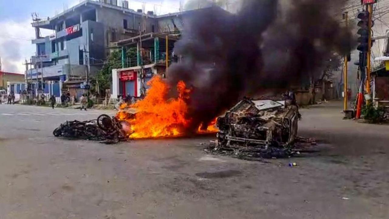 Govt forms three-member commission to probe Manipur violence