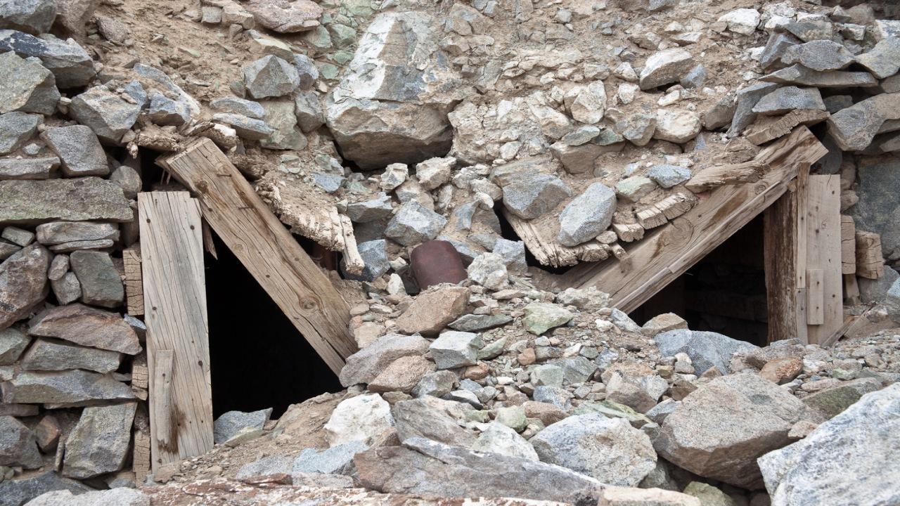Three dead, several feared trapped after 'illegal coal mine' collapses near Jharkhand's Dhanbad