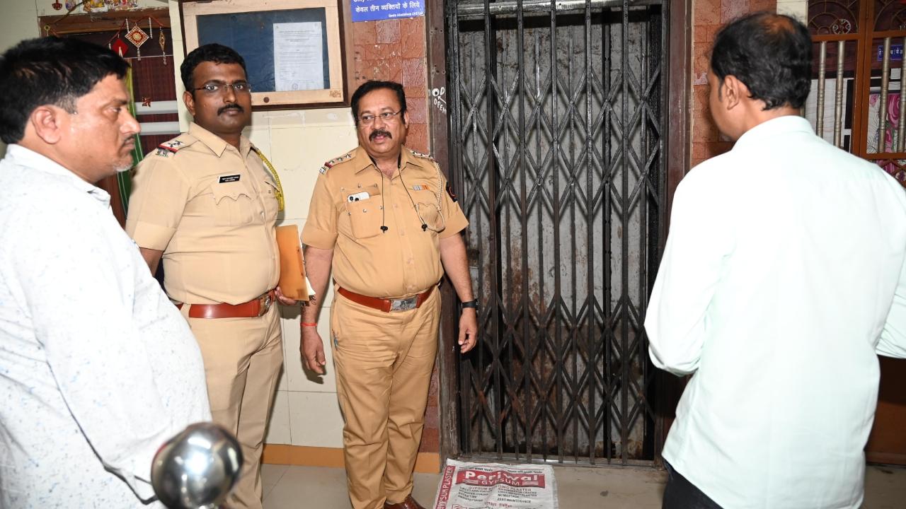 The investigating officer also presented the case diary to the court. The police had on June 7 recovered the chopped body parts of the victim. It is suspected that she was allegedly murdered on June 4 after which the accused allegedly stuffed her body parts in buckets, boiled and roasted some of the flesh and also fed it to dogs to dispose of evidence of the crime