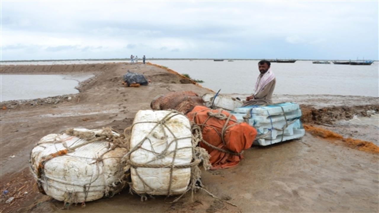 The areas likely to be affected included Thatta, Badin, Sajawal, Tharparkar, Karachi, Mirpurkhas, Umerkot, Hyderabad, Ormara, Tando Allahyar and Tando Mohammad Khan, according to weather experts.