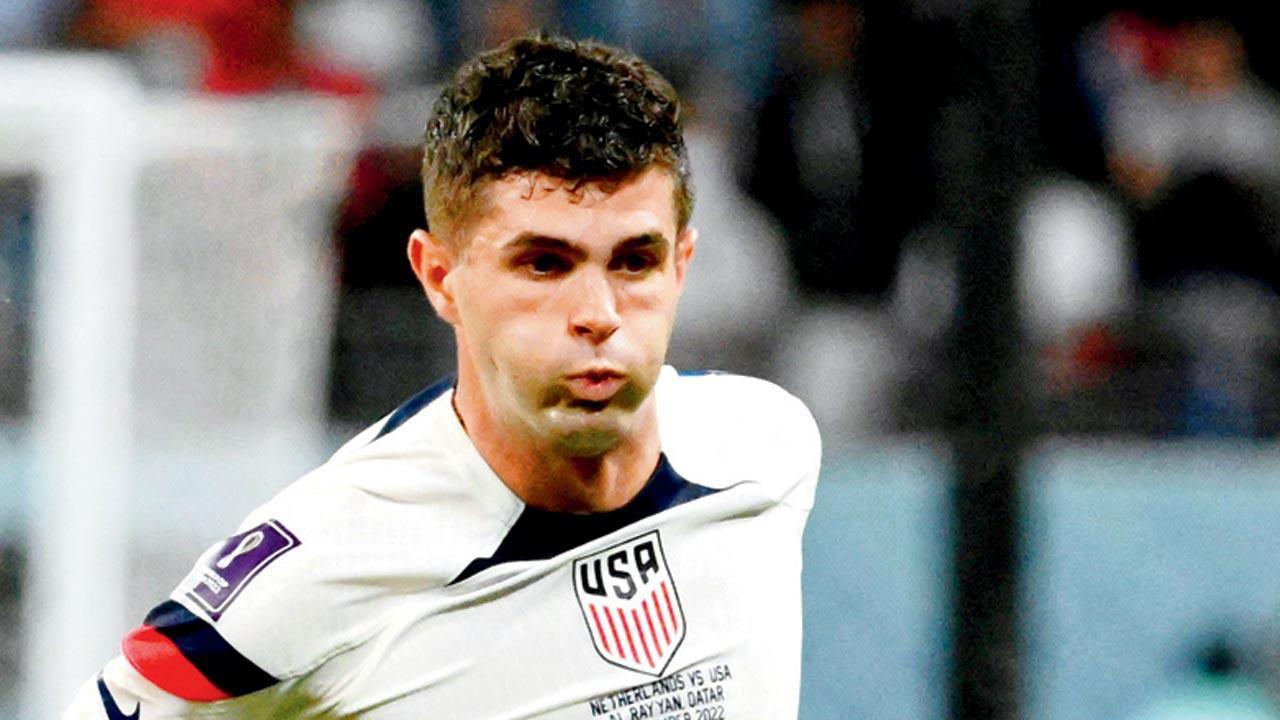 Pulisic brace takes US past Mexico; to face Canada in final