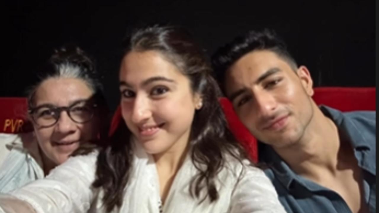 Sara Ali Khan watches 'Zara Hatke Zara Bachke' with Amrita Singh, Ibrahim