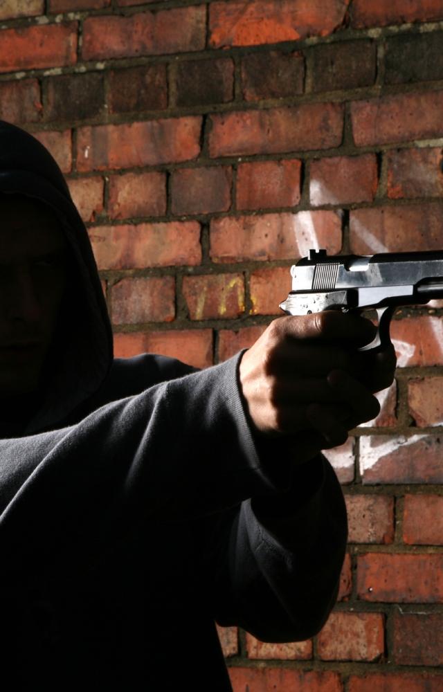 The incident took place at around 6 pm on Sunday when the contractor was standing near his house in Titwala area, Kalyan taluka police said