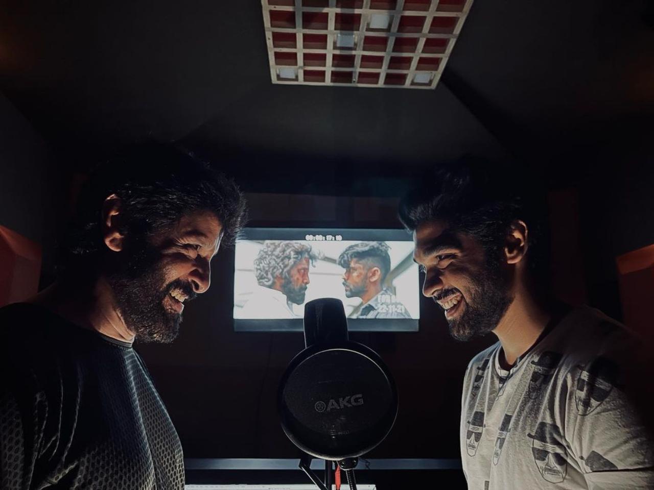 Chiyaan Vikram and Dhruv Vikram: 
Tamil film superstar Chiyaan Vikram has delivered many memorable performances with PS-2 being the latest one. His son, Dhruv Vikram made his debut in 2019 with the film 'Adithya Varma', which is a remake of the Telugu film 'Kabir Singh'. In the beginning years of his career itself, Dhruv shared screen with his father in 'Mahaan'