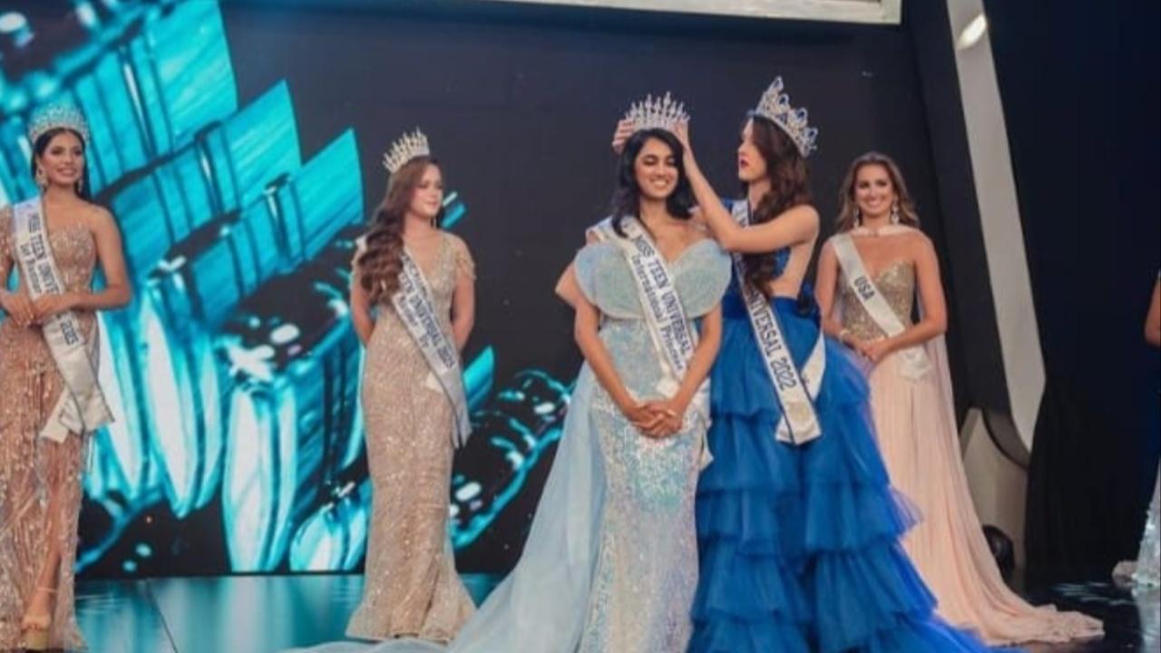 Sweezal Furtado being crowned as Miss Teen International Princess. Photo Courtesy: Sweezal Furtado