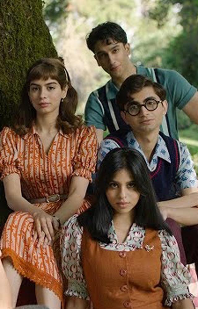  The film also marks the debut of two other star kids, Suhana Khan and Khushi Kapoor