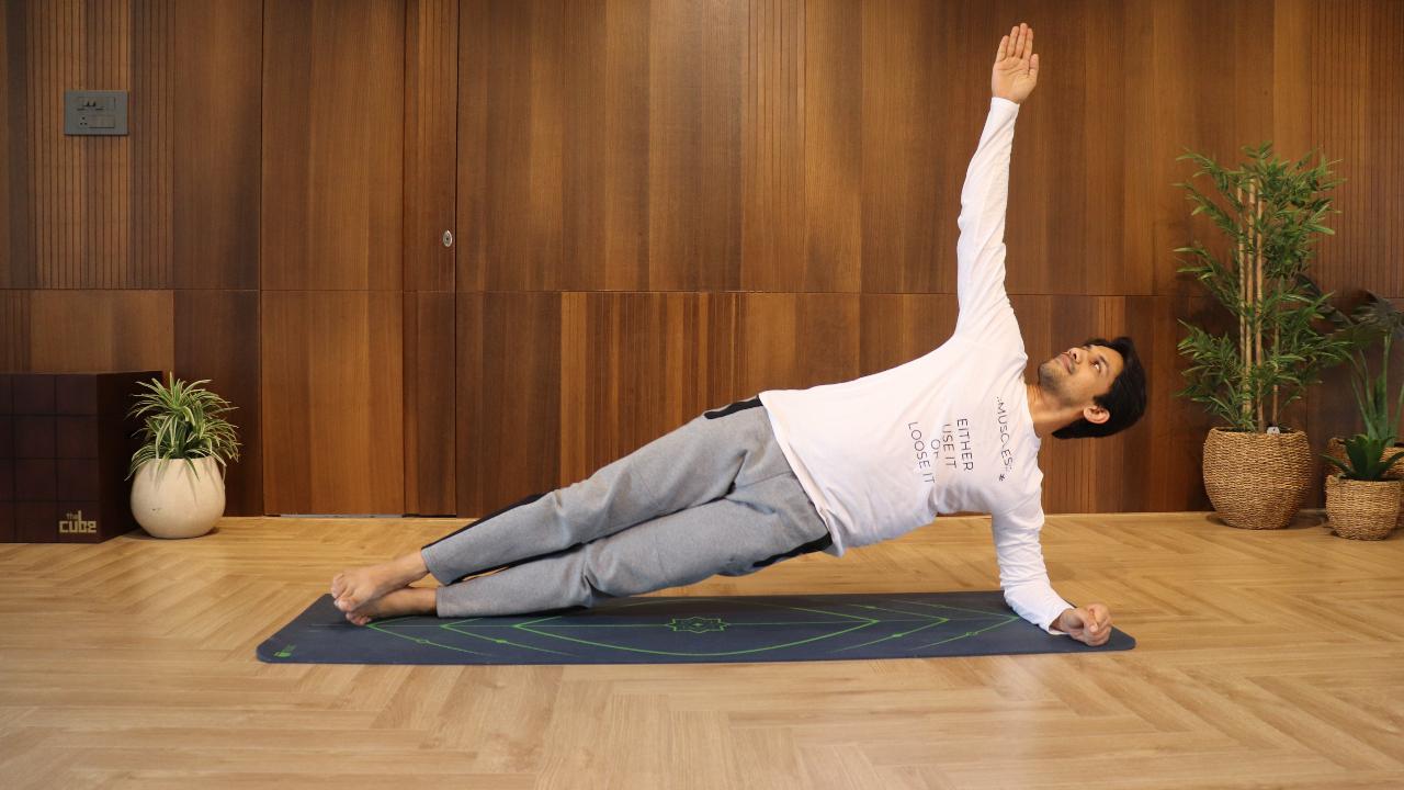 Vasisthasana primarily targets the core muscles, including the obliques and transverse abdominis. It also engages the muscles in the arms, shoulders, wrists, and legs, helping to build strength and stability throughout the body. This pose improves balance, concentration, and overall body awareness