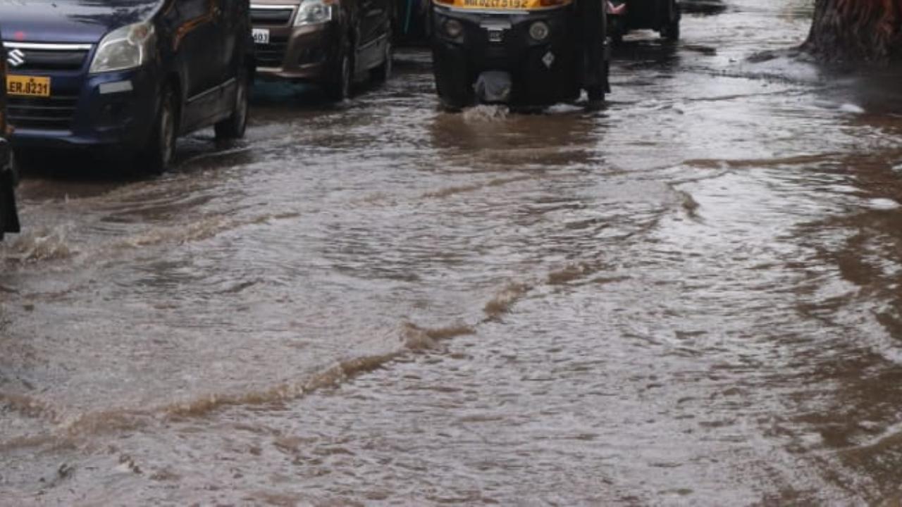 The IMD has also issued an Orange alert for Raigad and Ratnagiri as heavy rainfall lashed parts of Maharashtra
