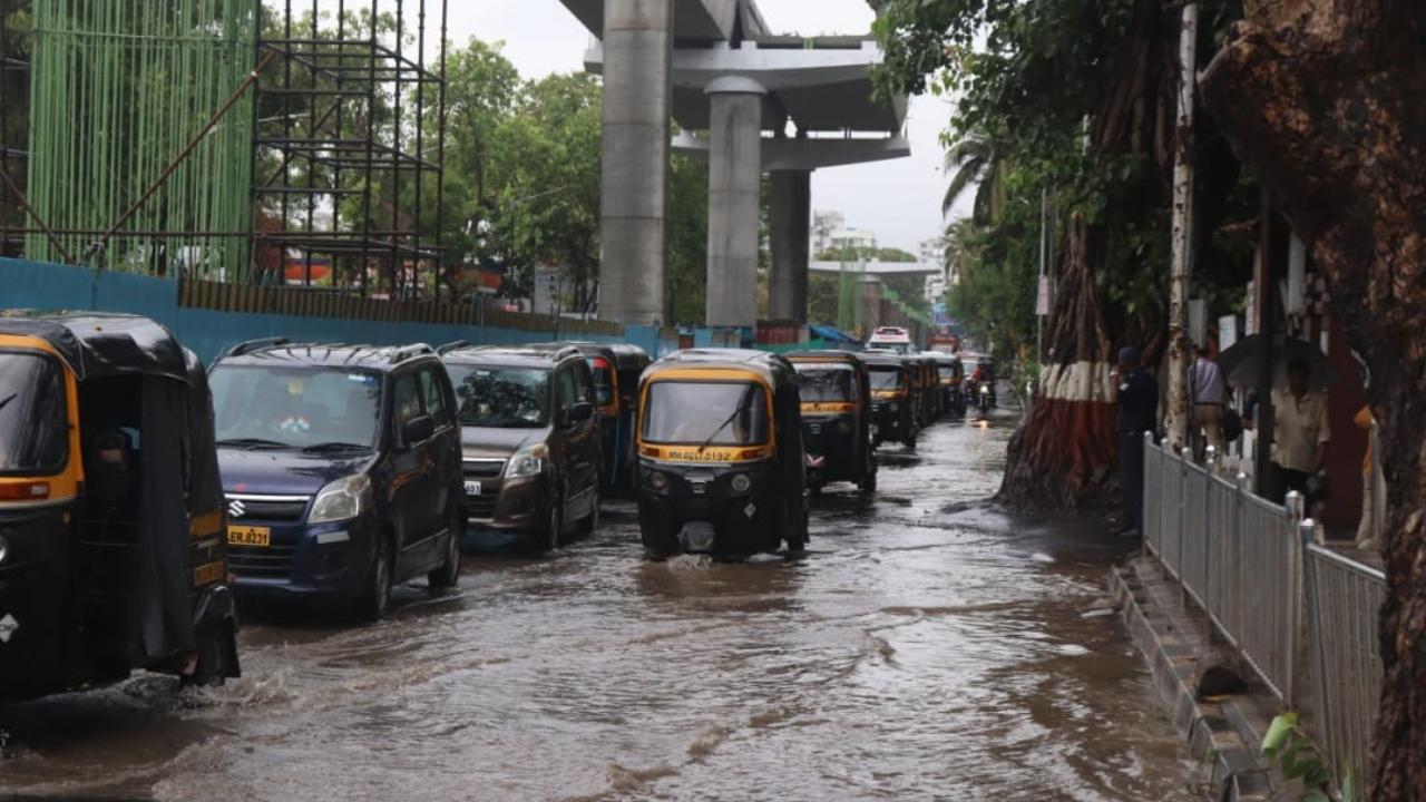 The southwest monsoon has advanced over Mumbai and Delhi on Sunday, said India Meteorological Department. The weather department had also issued a 'yellow alert' for Palghar, Mumbai, Thane, and Sindhudurg