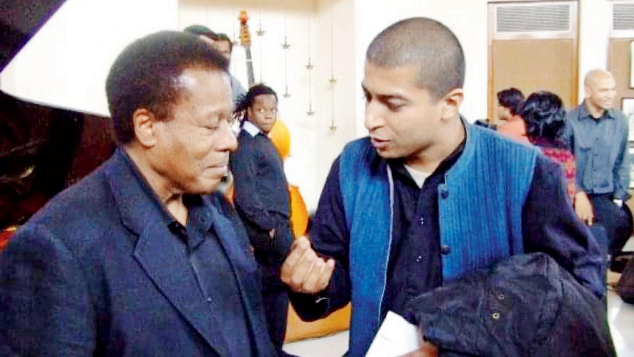 Shorter in conversation with Adil Manuel in 2007