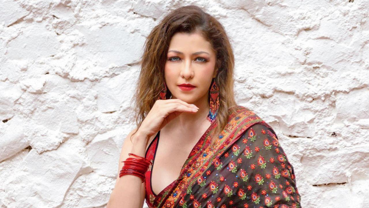 Slambook: Aditi Govitrikar