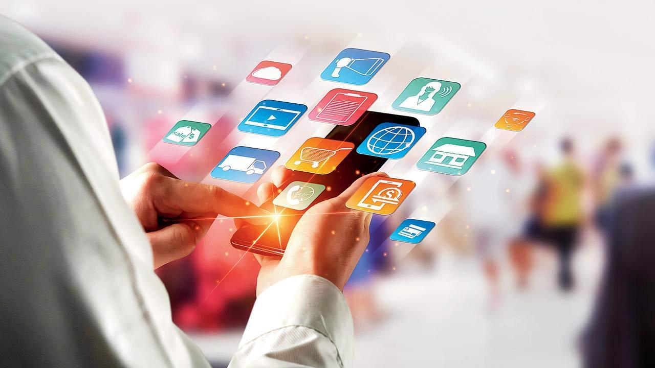 Govt wants option to delete pre-installed apps: Report