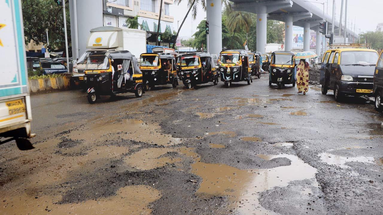 Mumbai: BMC gets set to tackle potholes early this year
