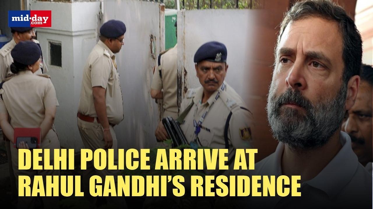 Delhi Police Arrive At Rahul Gandhi’s Residence