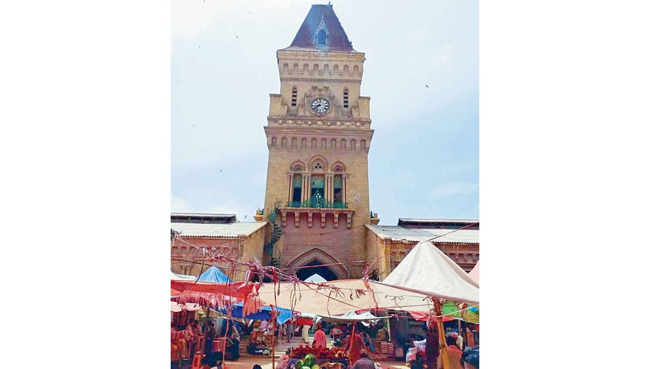 Empress Market in Karachi. Pics/Lubna J Naqvi, Gopal MS