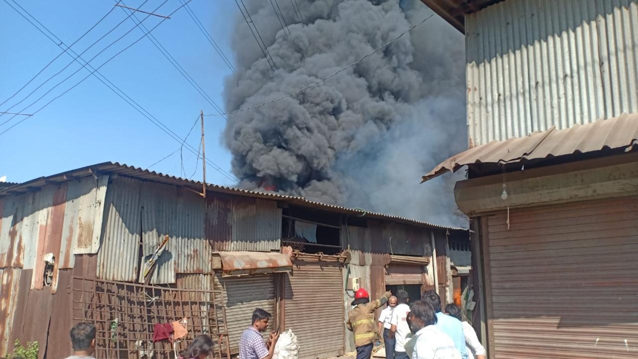 Maharashtra: Fire erupts at godown complex in Thane district; no casualty
