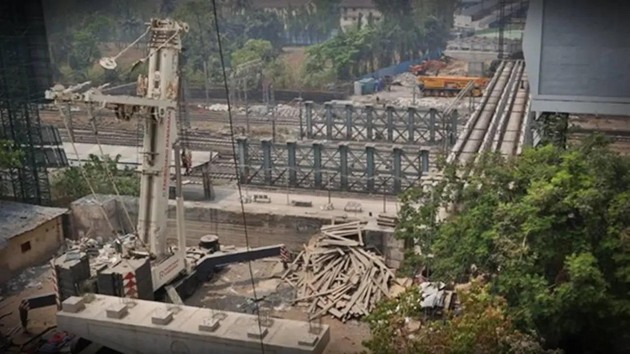Mumbai: Dismantling of west side of Gokhale ROB completed, says Western Railway