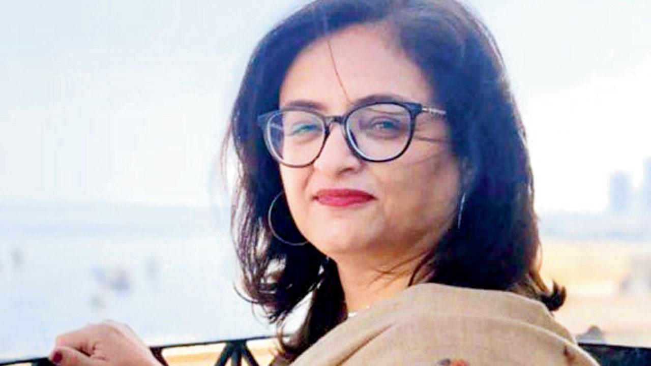 Lubna J Naqvi