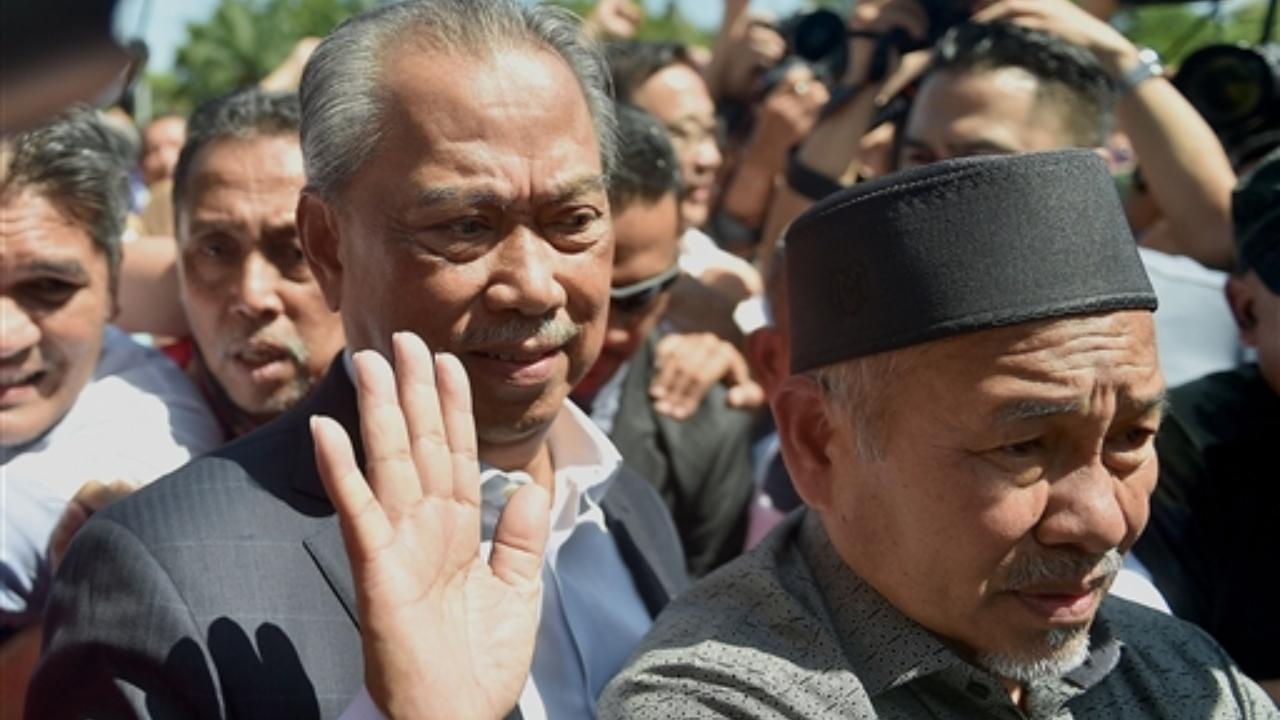 Malaysia: Ex-PM Muhyiddin Yassin arrested, faces graft charges