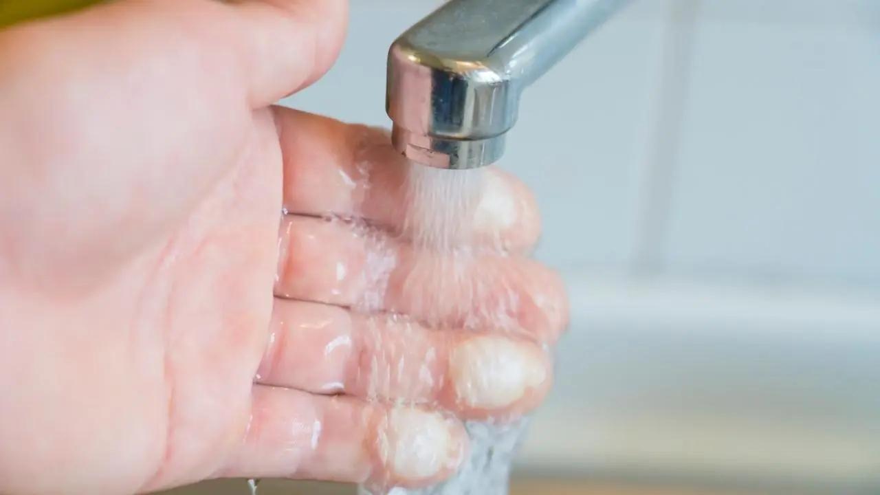 Maharashtra minister blames pilferage and leakage for water scarcity in Dombivali region
