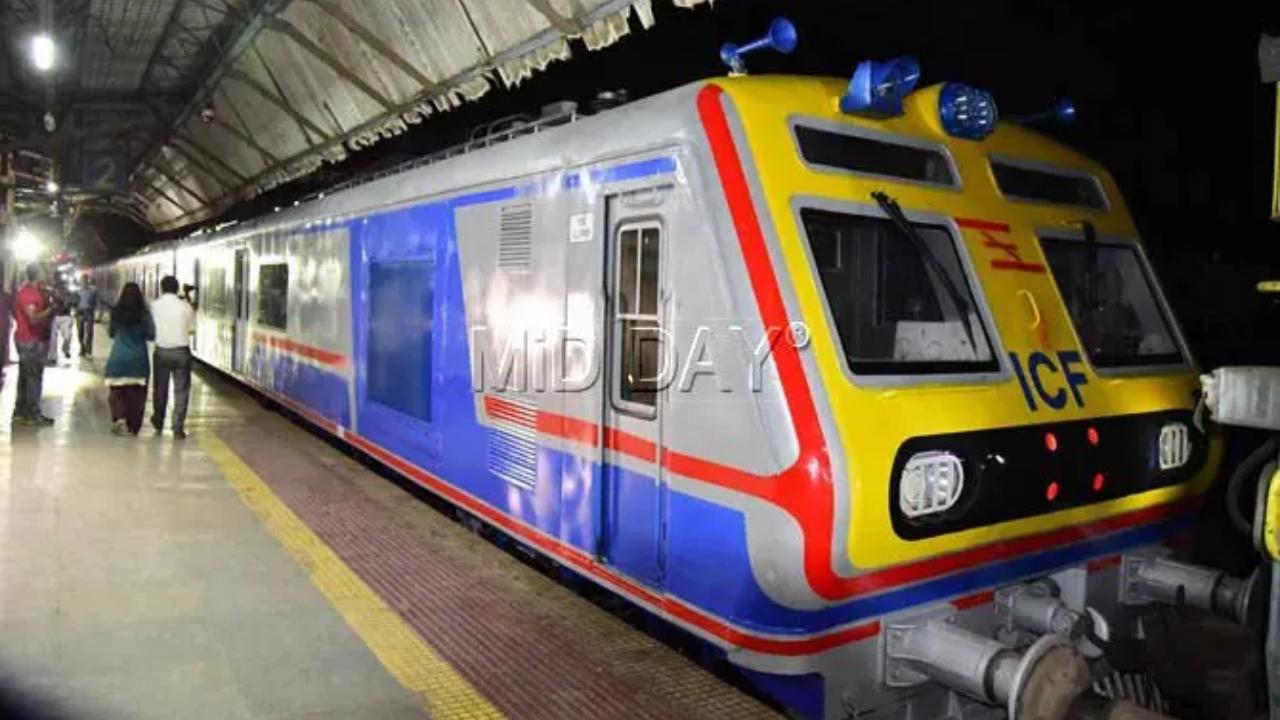 WR recorded a ridership of over 2.01 crore from April 2022 to February 26, 2023, while CR reported a ridership of 1.25 crore. In 2019, PM Modi approved the procurement of AC local trains at a cabinet meeting. MRVC was initially unable to call tenders for the project, estimated to cost Rs 20,000 crore, due to a lack of funding from the then-state government. Later, it was delayed due to technical difficulties