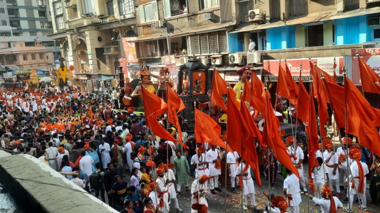 The key attraction of the Gudi Padwa festival is the processions on the streets of Mumbai. People dress up in traditional attire and take part in a procession celebrating the Hindu New Year Pic/Pradeep Dhivar