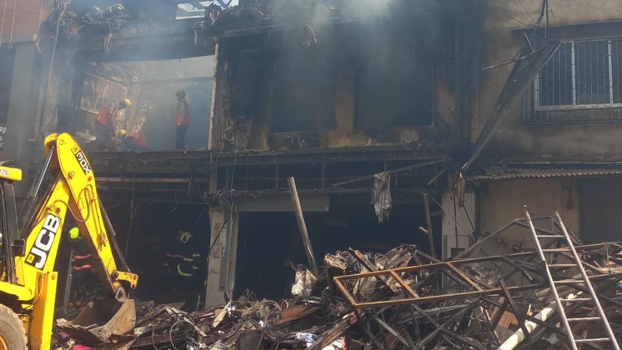 It was feared that some persons are trapped inside the shop, the BMC official said, adding teams of Mumbai Fire Brigade and police rushed to the spot and started a search and rescue operation