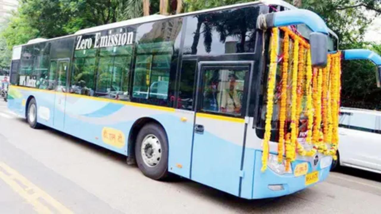 Thane: TMT slashes AC bus fares to Rs 10 and Rs 65