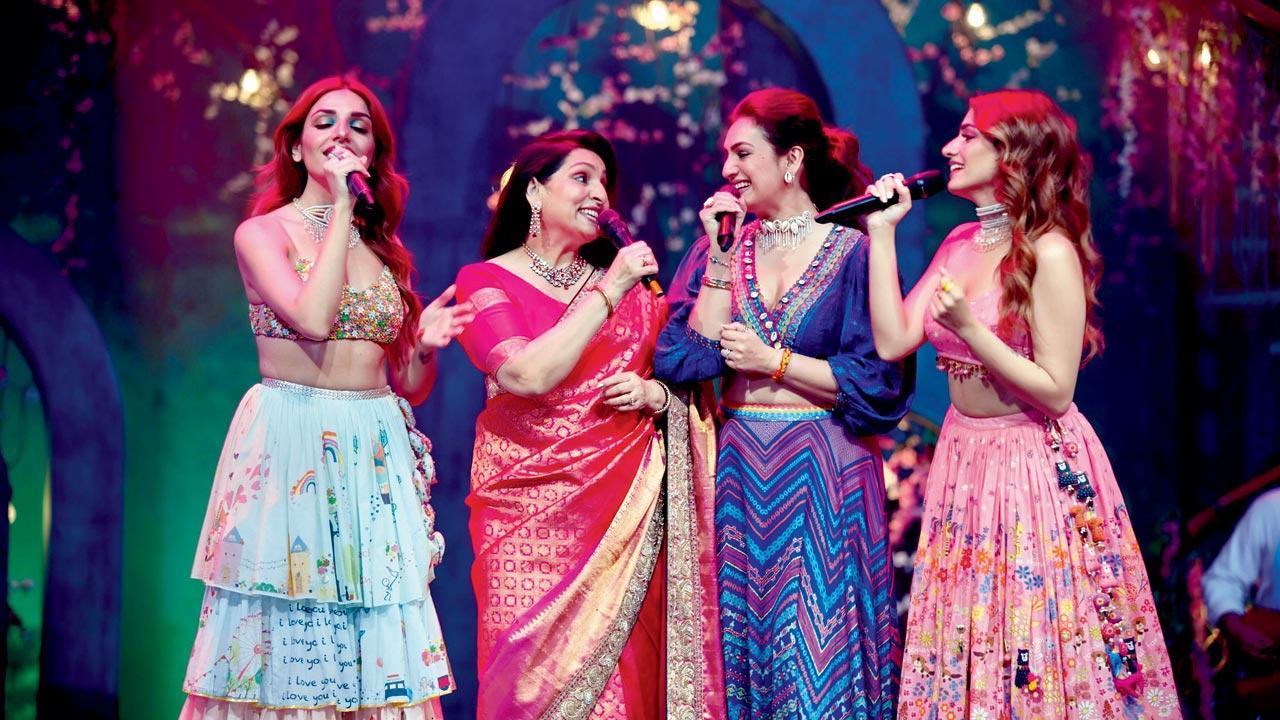 International Women's Day 2023: The musical Kakars to launch 'Mawaan Te Dhiyaan' to celebrate love between mothers, daughters