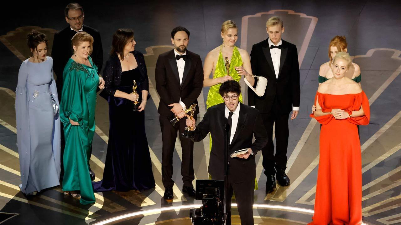 Oscars 2023 India’s ’All That Breathes’ loses to ’Navalny’ in Best