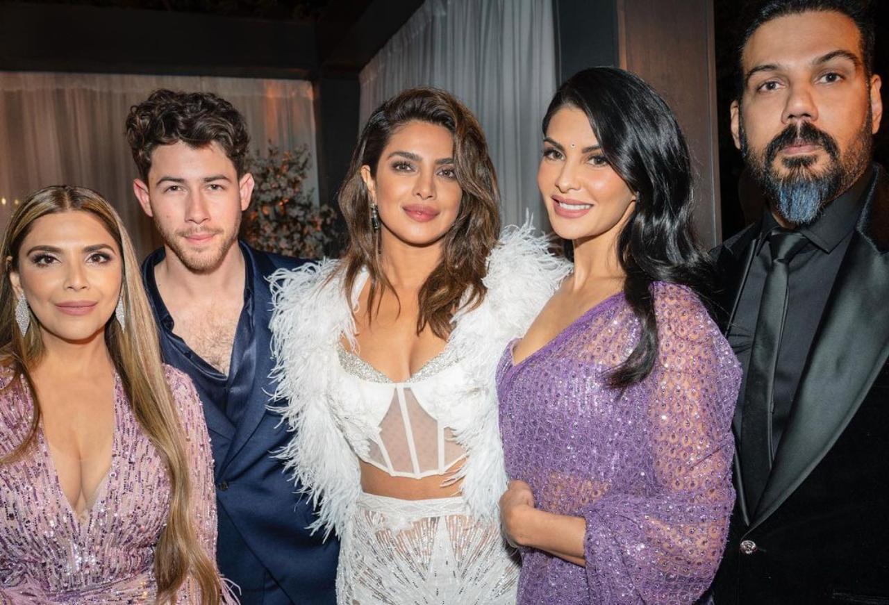 Priyanka Chopra has made her way to global recognition and now actively promotes her peers from the South Asian community. Ahead of the Oscars, the star hosted an event in Los Angeles to celebrate South Asian Excellence at the Oscars. The nominees of the Oscars 2023 were present at the gala. For the event, Priyanka looked stunning in a body hugging all-white outfit