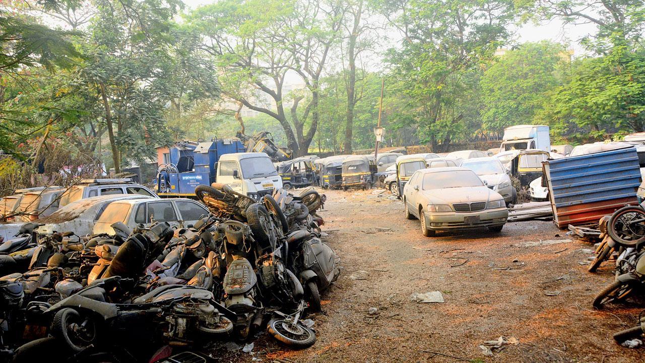 MLA writes to BMC to consider civic garage as an option for parking lot in Juhu