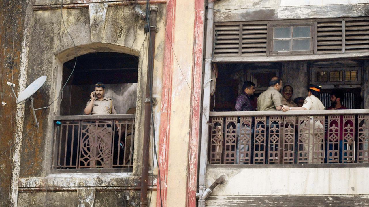 Parvati Mansion at Grant Road where Chetan Gala killed three of his neighbours including Jenil Bramhabhatt. Pic/Ashish Raje