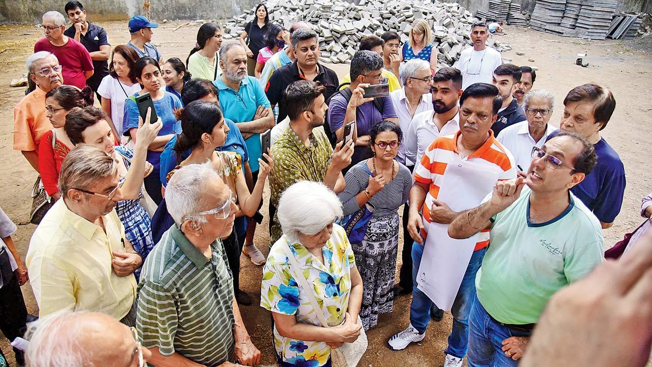Mumbai: Use existing parking lots first, and spare Patwardhan Park, say Bandra residents