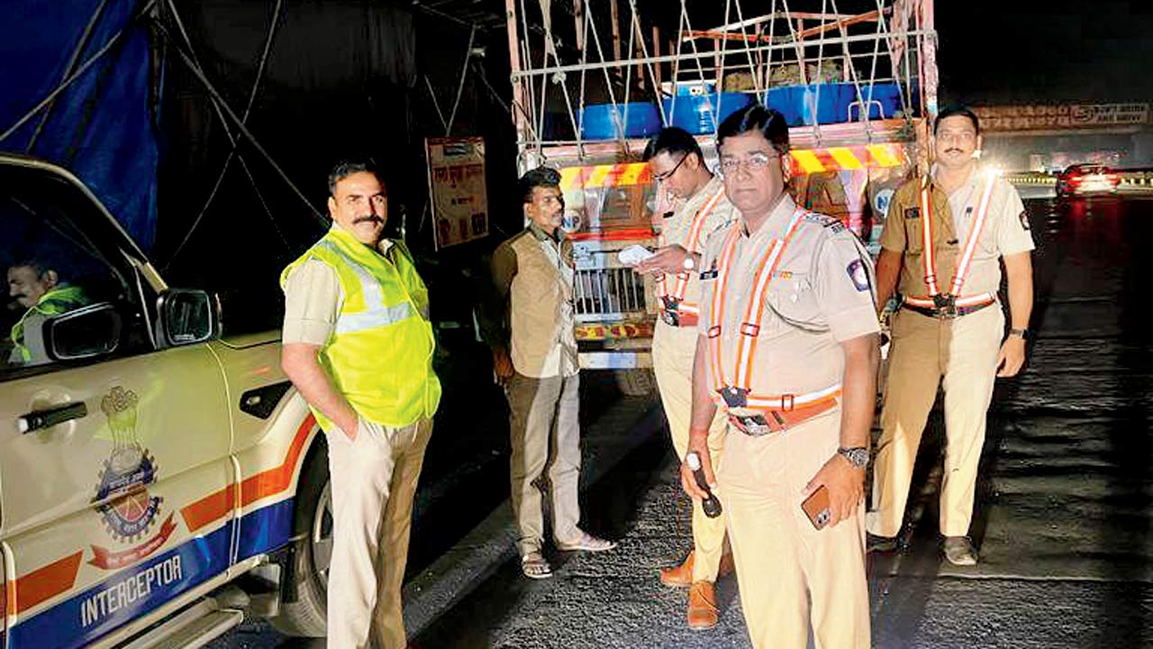 Officers participate in the drive to reduce fatal accidents on the old Mumbai-Pune highway and expressway