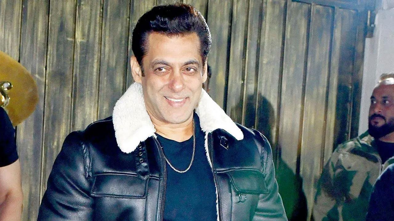 Mumbai Police beefs up security outside actor Salman Khan's residence after threat email