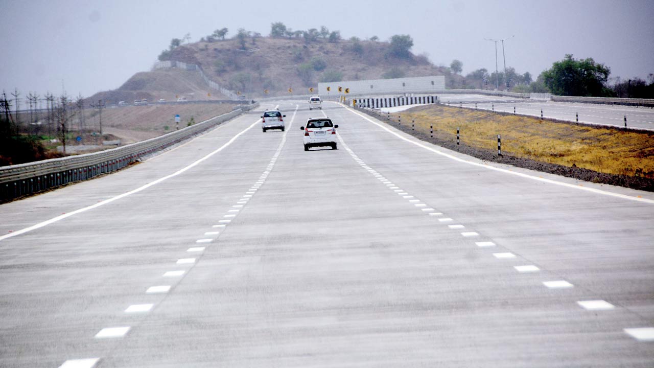 The recent accident on the Mumbai-Nagpur Samruddhi Expressway killed six persons. File pic/Sameer Markande