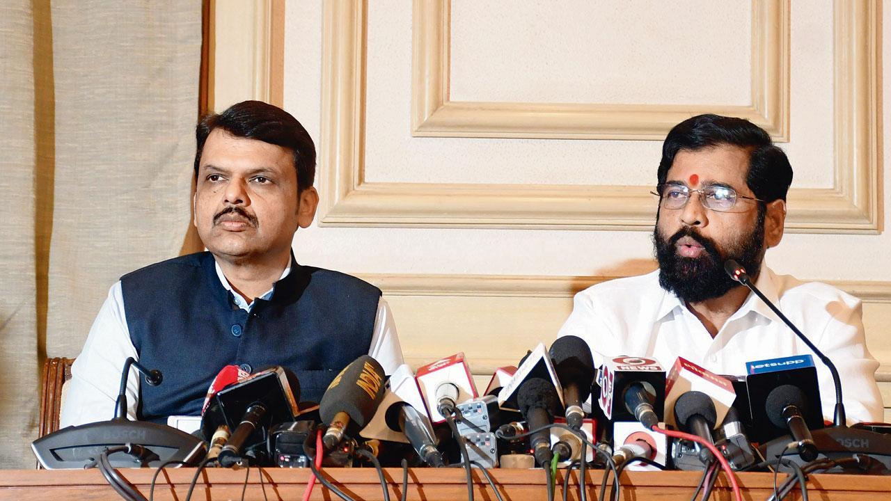 Maharashtra: Political row over communal clashes