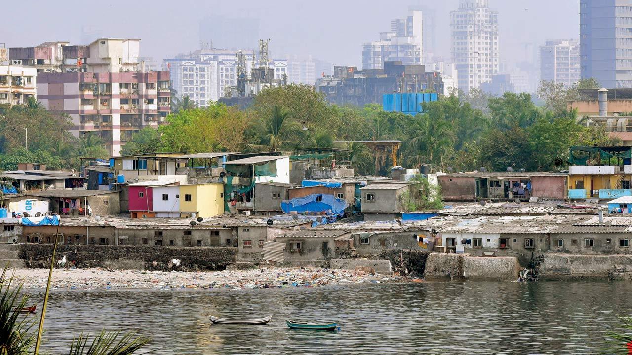 Shanties near Mahim Causeway, on Sunday