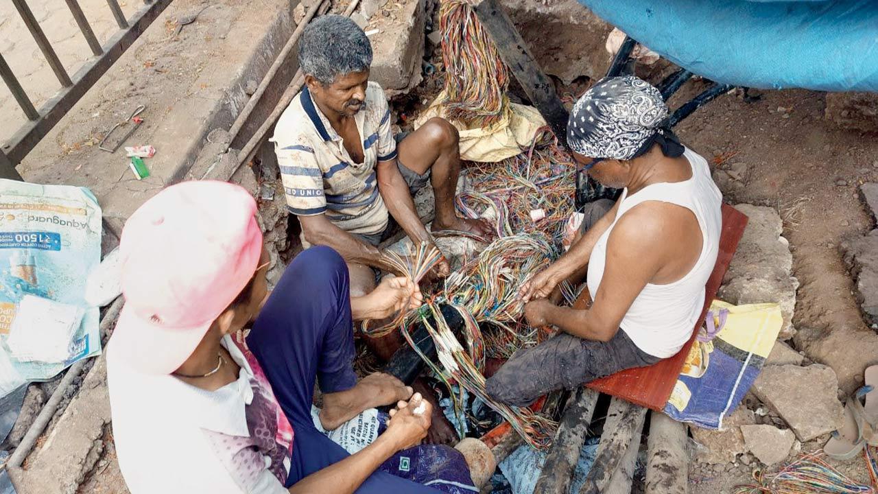 Mumbai: Copper thieves put 1,000 MTNL phones out of order